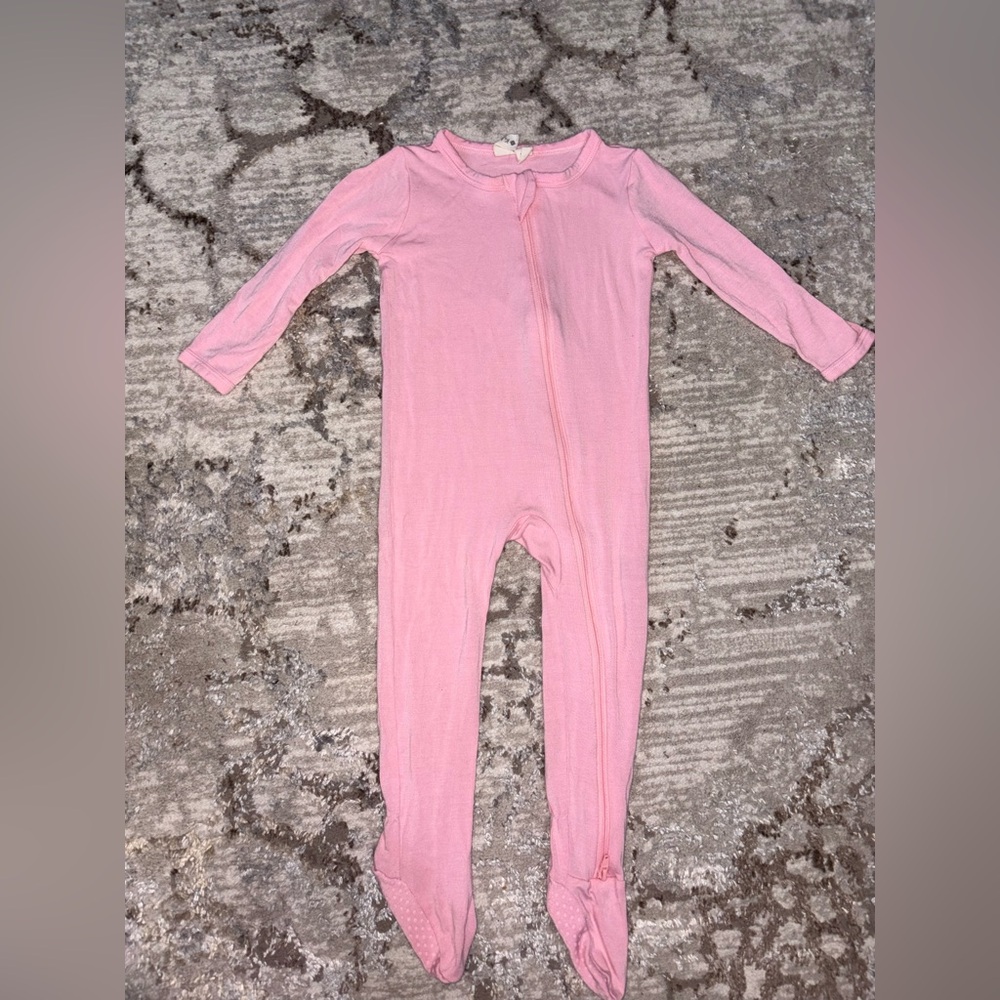 Kyte BABY petal zip footie